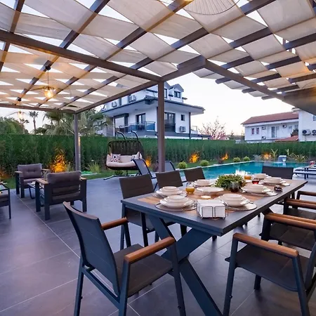Gezer Luxury Private Pool Вилла