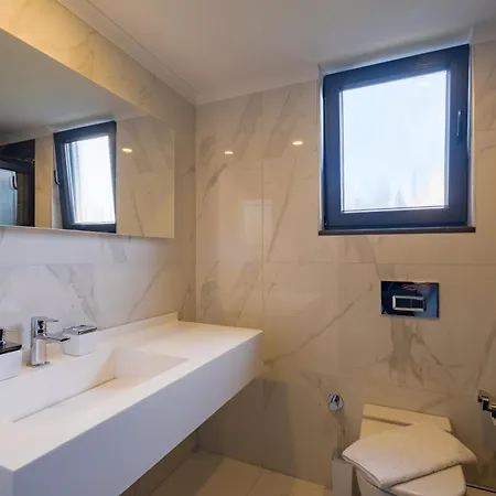 Gezer Luxury Private Pool