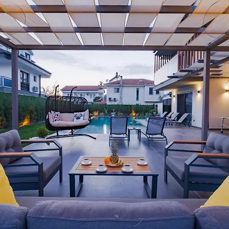 Gezer Luxury Private Pool 别墅 *